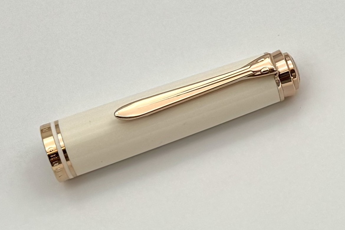 PelikanSESouveranM600WhiteRoseGoldFP_7